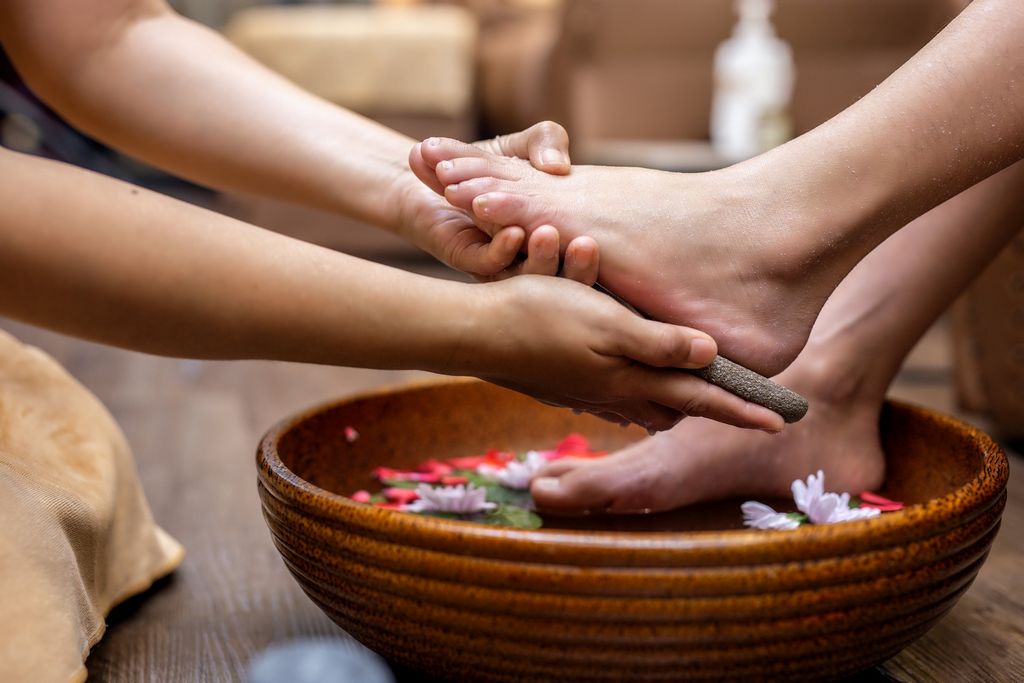 Foot massage therapy strategies and advantages